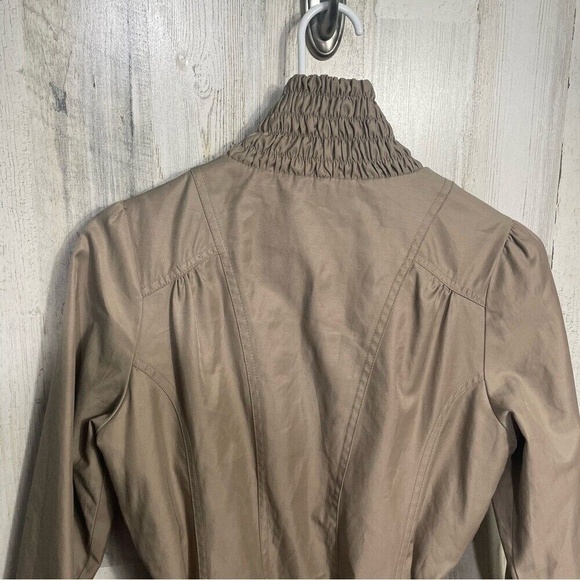Betsey Johnson Khaki Tan Scalloped Tie Back Zip Up Jacket- size S - Picture 5 of 16